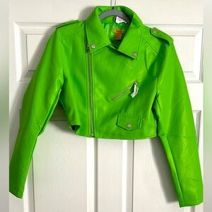 Lime green leather jacket for the fall !💚